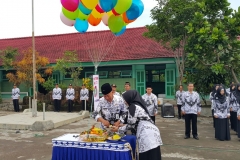 potong tupeng